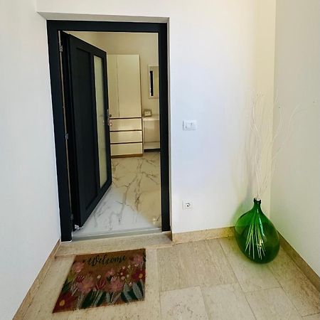 Studio Zara Rovinj Exterior foto